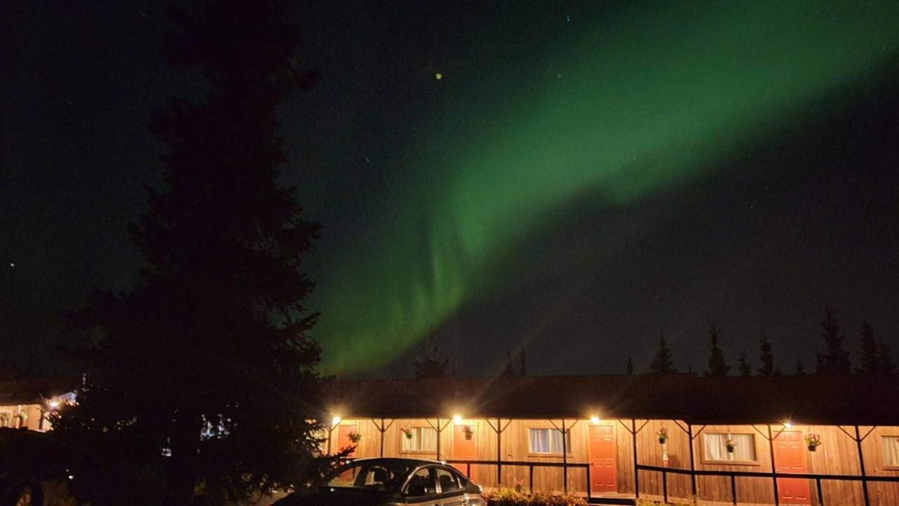 White Moose Lodge Хили Экстерьер фото